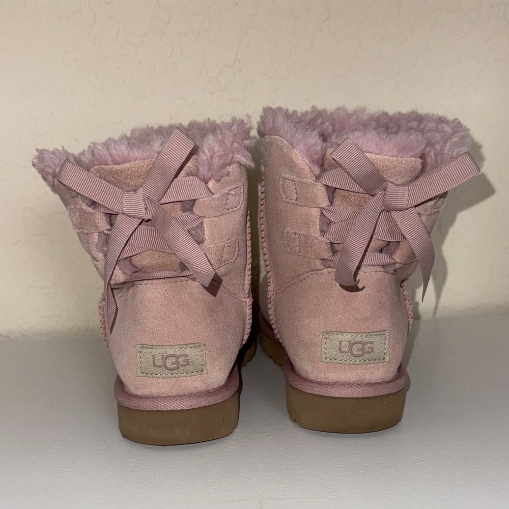 UGG light pink bow ankle boots 100% Authentic